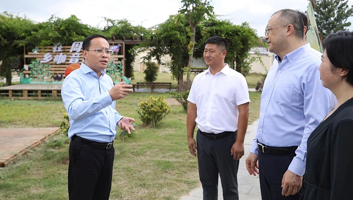 市長(zhǎng)顧坤調(diào)研服務(wù)消費(fèi)高質(zhì)量發(fā)展工作